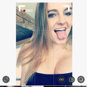 Meet your Posher, Avery